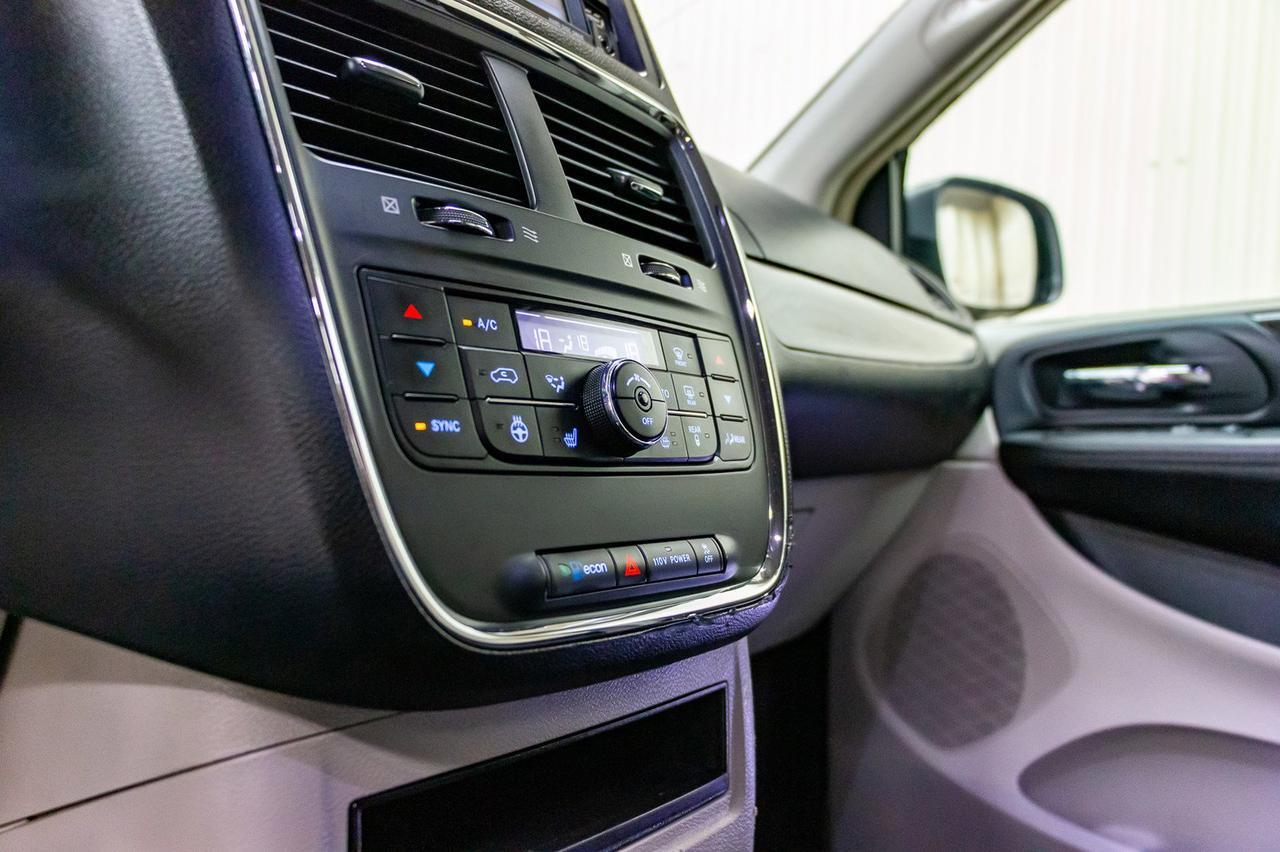 2012 Dodge Grand Caravan Crew Plus Red Deer AB