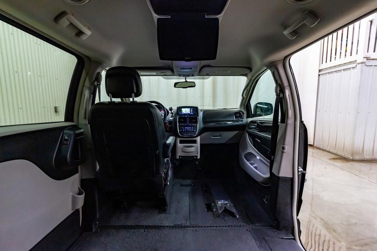 2012 Dodge Grand Caravan Crew Plus Red Deer AB