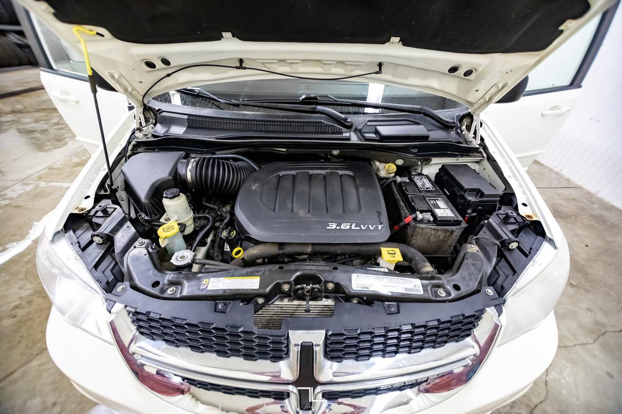 2012 Dodge Grand Caravan SXT Red Deer AB