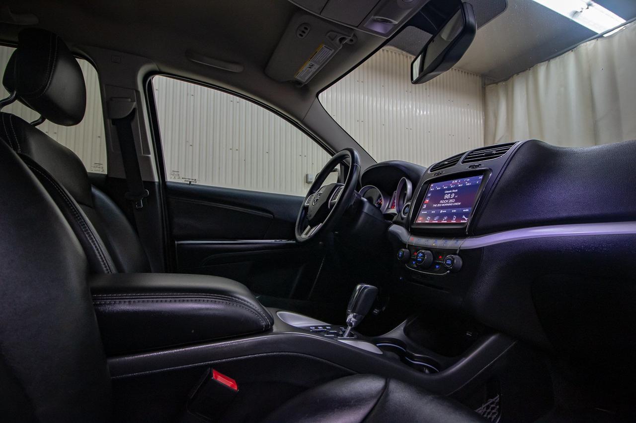 2012 Dodge Journey AWD R/T Leather Red Deer AB