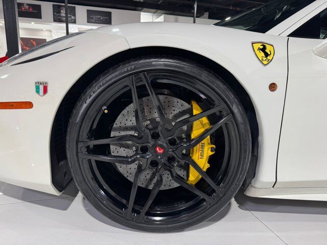 2012 Ferrari 458 Italia Bianco Avus paint, JBL Professional Audio, extended leather interior AND MORE!! Fort Lauderdale FL