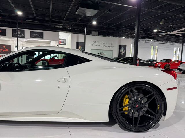 2012 Ferrari 458 Italia Bianco Avus paint, JBL Professional Audio, extended leather interior AND MORE!! Fort Lauderdale FL