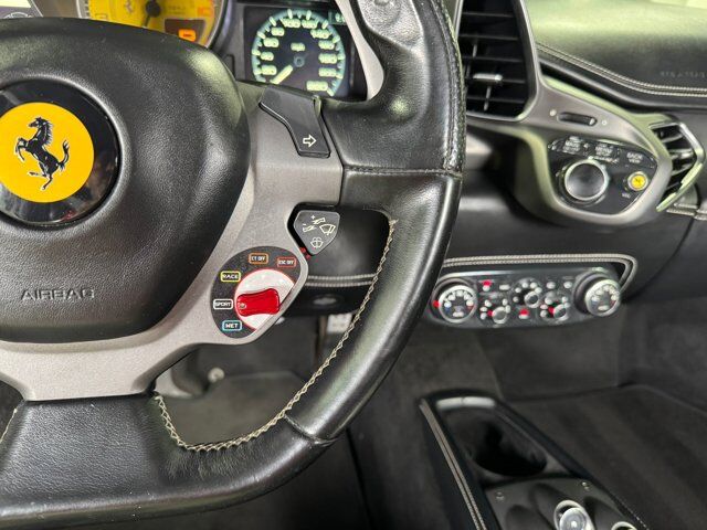 2012 Ferrari 458 Italia Bianco Avus paint, JBL Professional Audio, extended leather interior AND MORE!! Fort Lauderdale FL