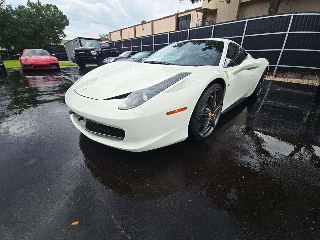 2012 Ferrari 458 Italia Carbon Fiber Racing Seats / Scuderia Shields Portland OR