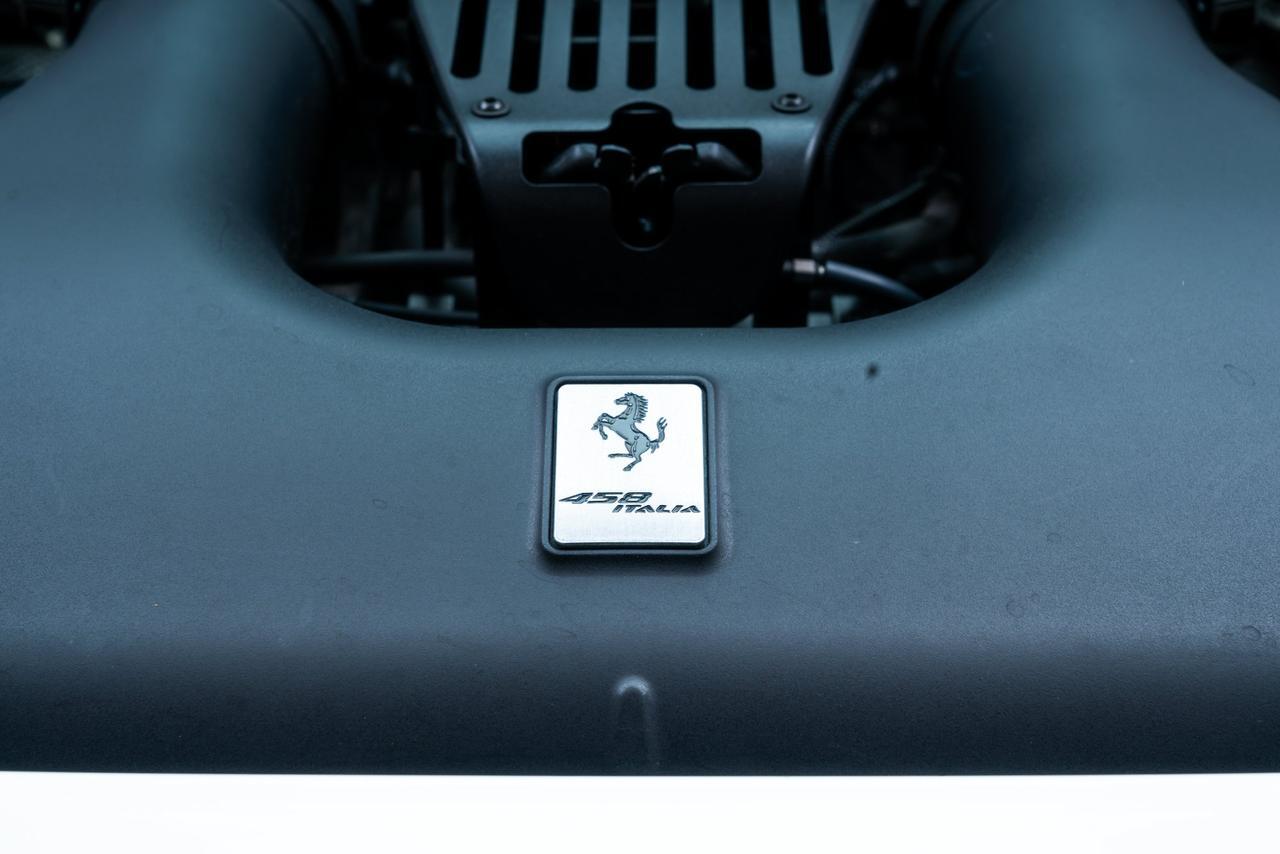 2012 Ferrari 458 Italia Italia Carbon Fiber Racing Seats / Scuderia Shields Portland OR