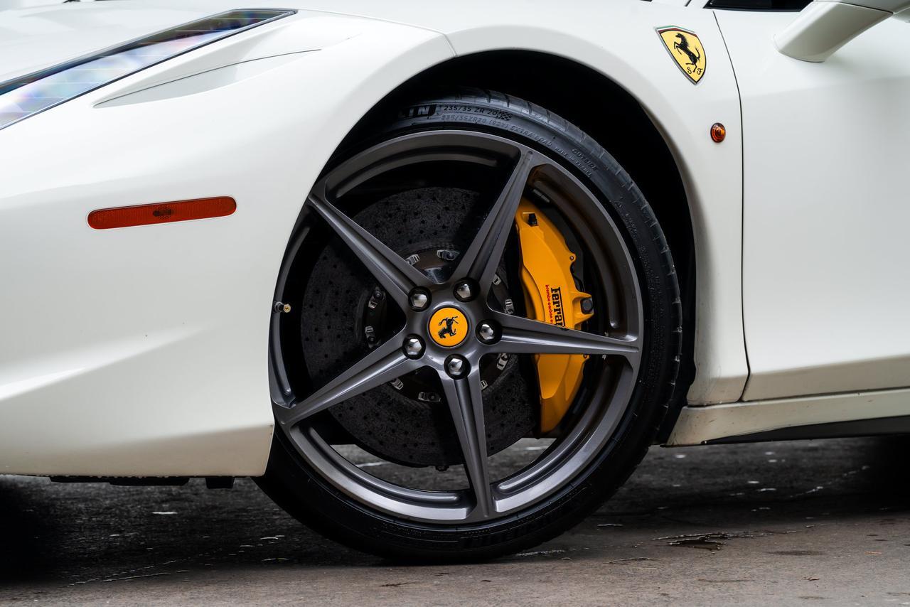 2012 Ferrari 458 Italia Italia Carbon Fiber Racing Seats / Scuderia Shields Portland OR