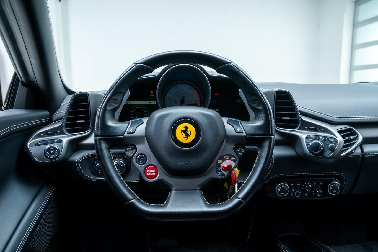 2012 Ferrari 458 Italia Italia Carbon Fiber Racing Seats / Scuderia Shields Portland OR