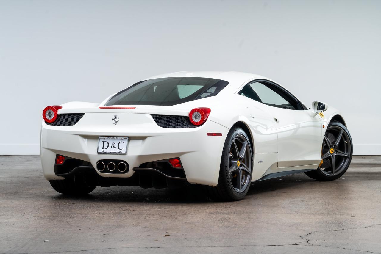 2012 Ferrari 458 Italia Italia Carbon Fiber Racing Seats / Scuderia Shields Portland OR