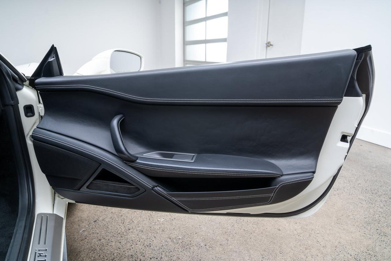 2012 Ferrari 458 Italia Italia Carbon Fiber Racing Seats / Scuderia Shields Portland OR