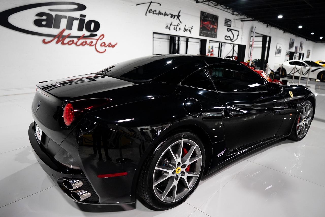 2012 Ferrari California Nero B/B paint, electric Daytona seats, carbon fiber steering wheel + LEDS & MORE!! Fort Lauderdale FL