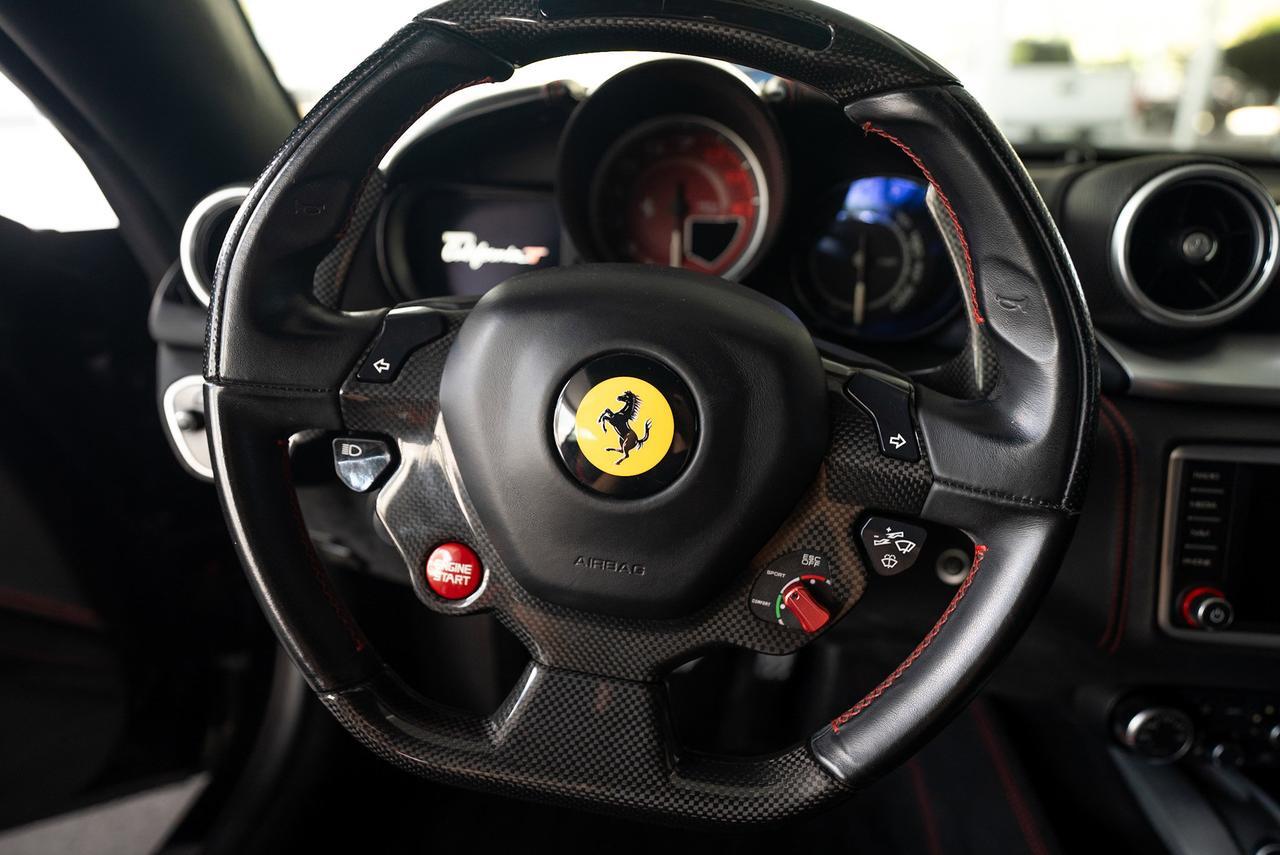 2012 Ferrari California Nero B/B paint, electric Daytona seats, carbon fiber steering wheel + LEDS & MORE!! Fort Lauderdale FL
