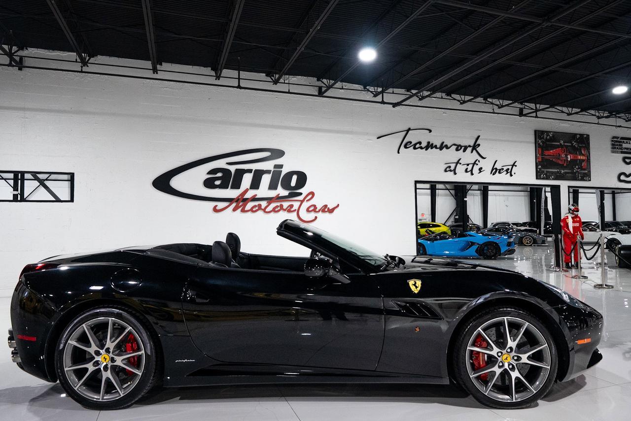 2012 Ferrari California Nero B/B paint, electric Daytona seats, carbon fiber steering wheel + LEDS & MORE!! Fort Lauderdale FL
