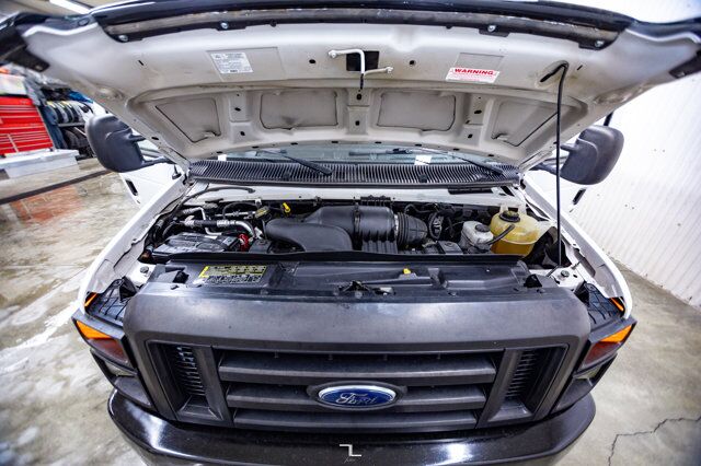 2012 Ford E-250 Extended Cargo Van Red Deer AB