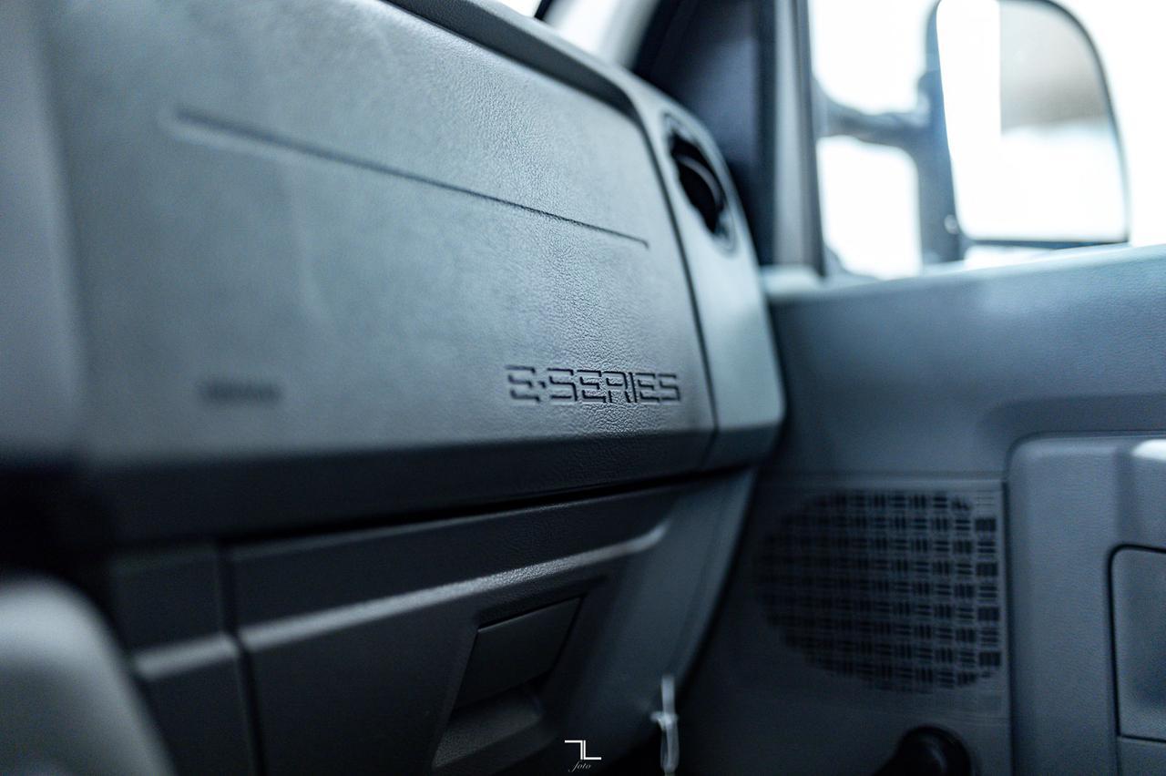 2012 Ford E-250 Extended Cargo Van Red Deer AB