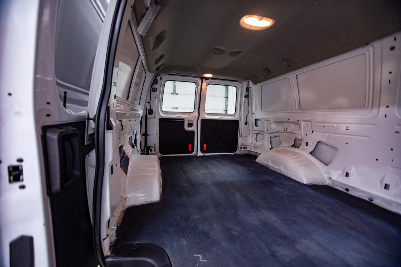 2012 Ford E-250 Extended Cargo Van Red Deer AB