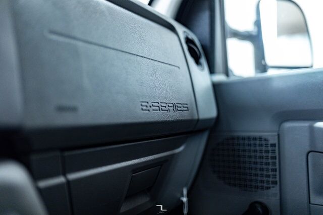 2012 Ford E-250 Extended Cargo Van Red Deer AB