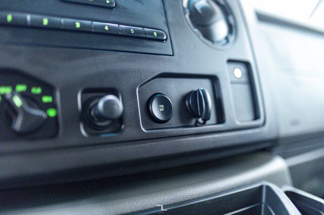 2012 Ford E-250 Extended Cargo Van Red Deer AB