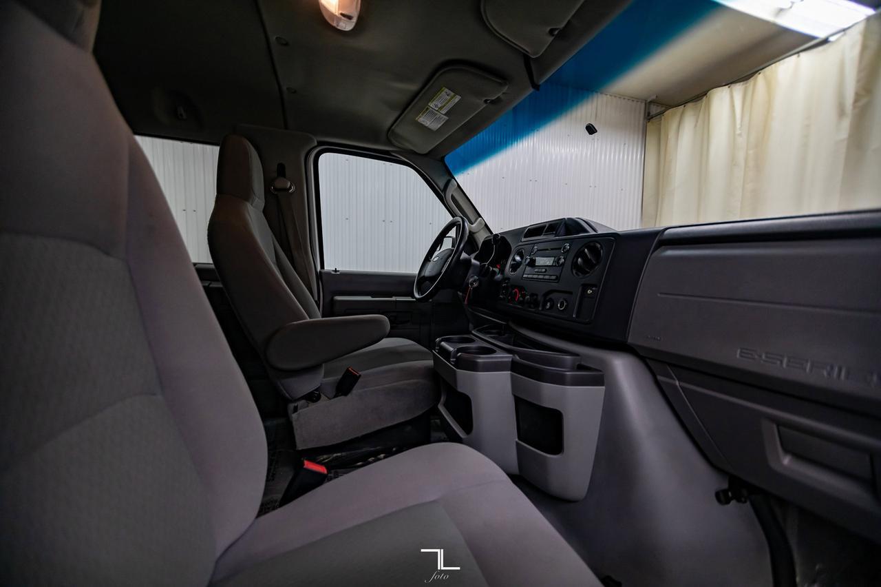 2012 Ford E-350 XLT 12 Passenger Red Deer AB