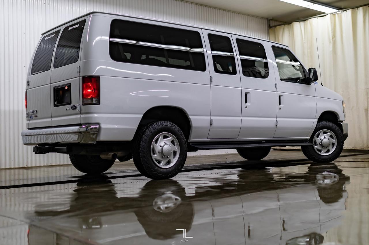 2012 Ford E-350 XLT 12 Passenger Red Deer AB