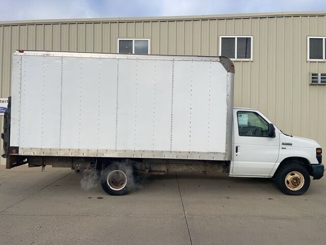 2012 Ford E-350SD Base