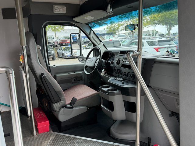 2012 Ford E-350SD Base Springfield VA