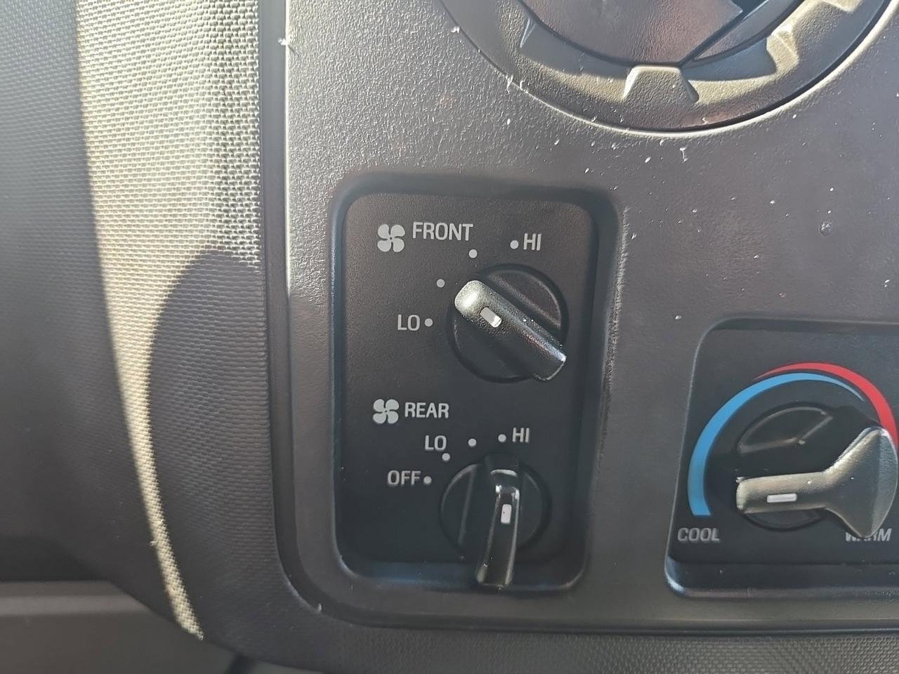 2012 Ford E-350SD XLT West Burlington IA