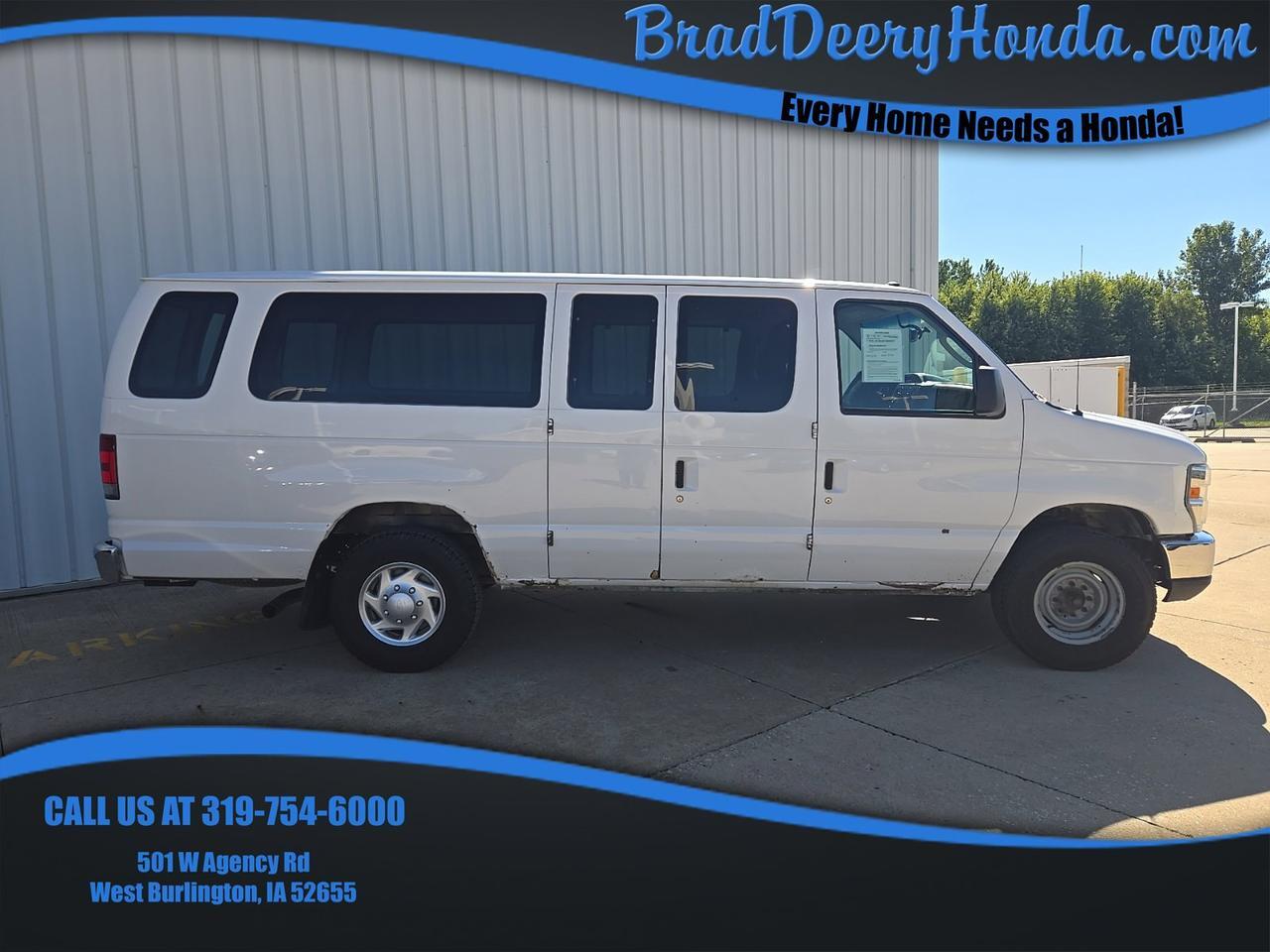 2012 Ford E-350SD XLT