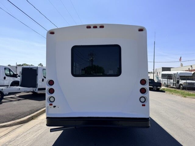2012 Ford E450 Bus with Wheelchair Lift Henrico VA