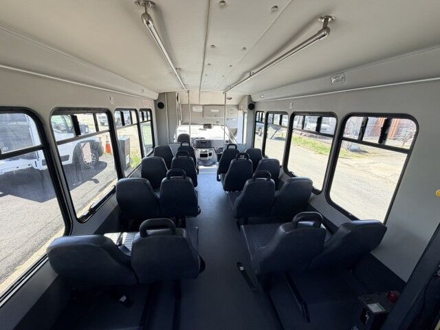 2012 Ford E450 Bus with Wheelchair Lift Henrico VA