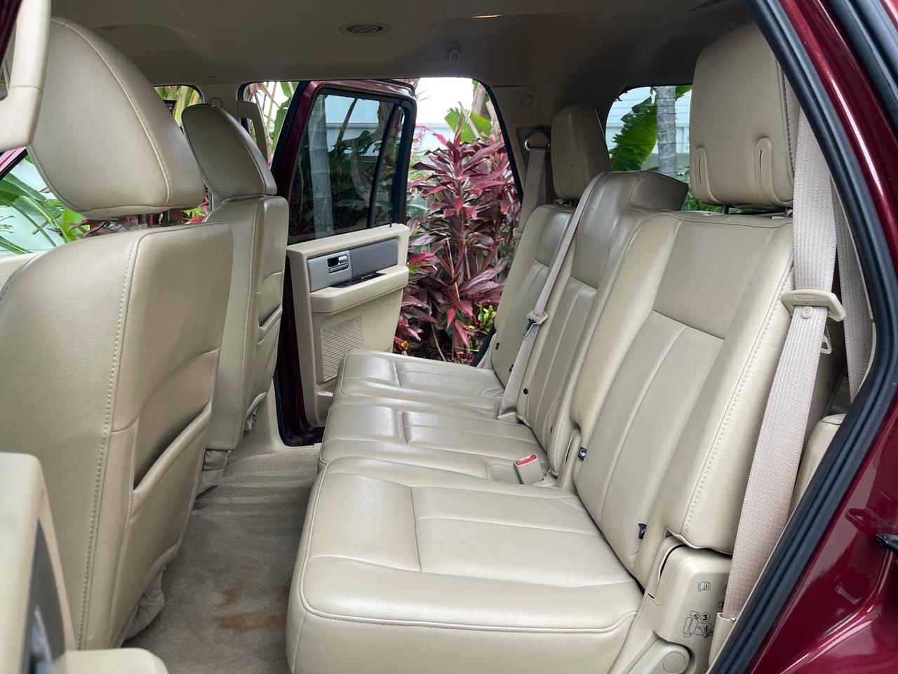 2012 Ford Expedition XLT LOW MILES 73,307 4WD Pompano Beach FL
