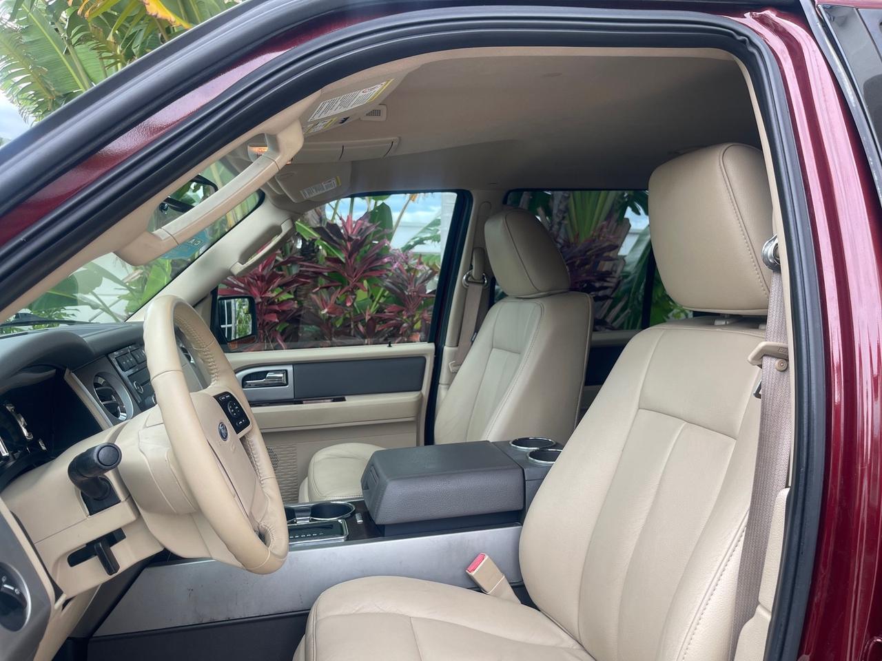 2012 Ford Expedition XLT LOW MILES 73,307 4WD Pompano Beach FL