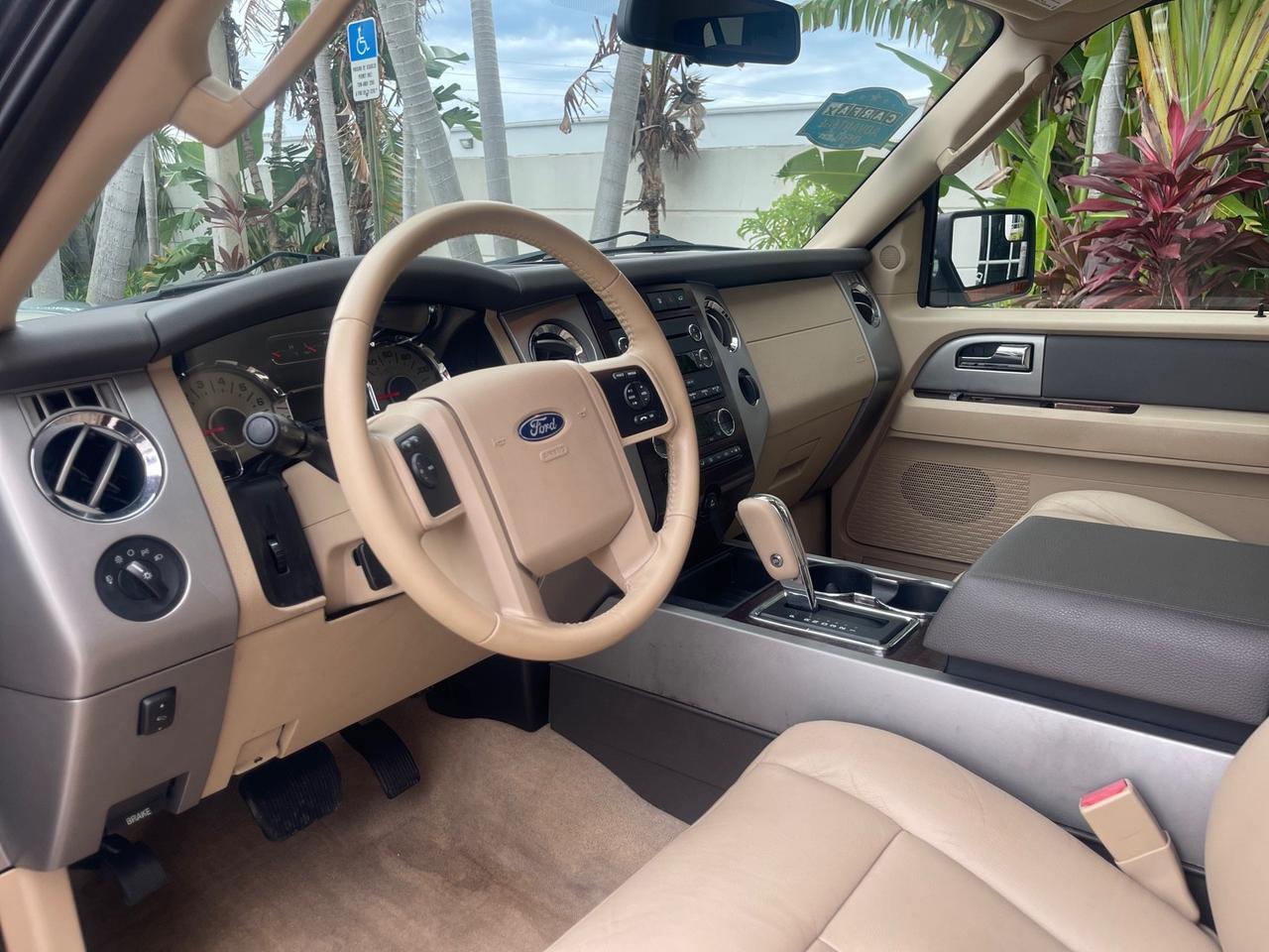 2012 Ford Expedition XLT LOW MILES 73,307 4WD Pompano Beach FL
