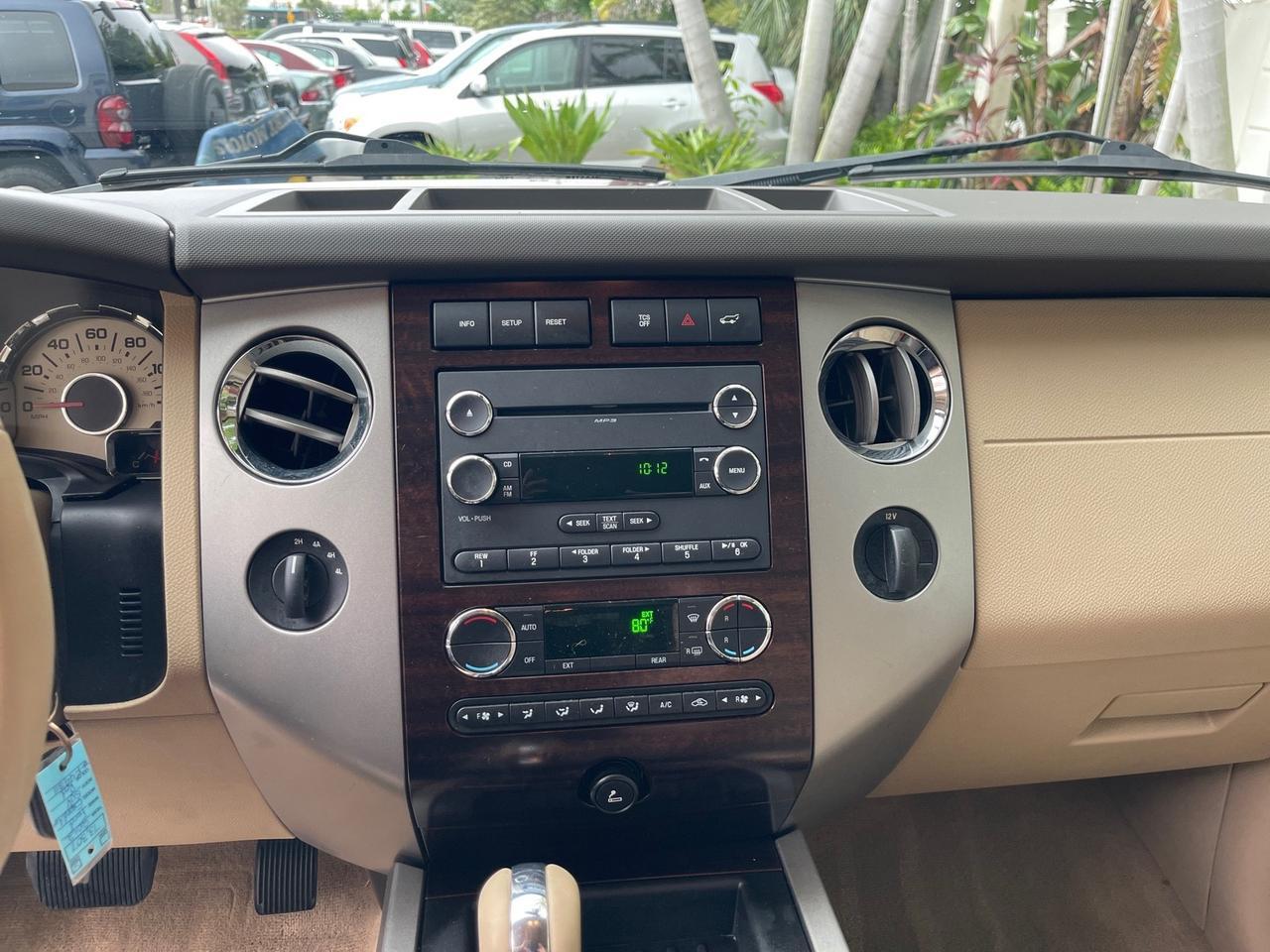 2012 Ford Expedition XLT LOW MILES 73,307 4WD Pompano Beach FL
