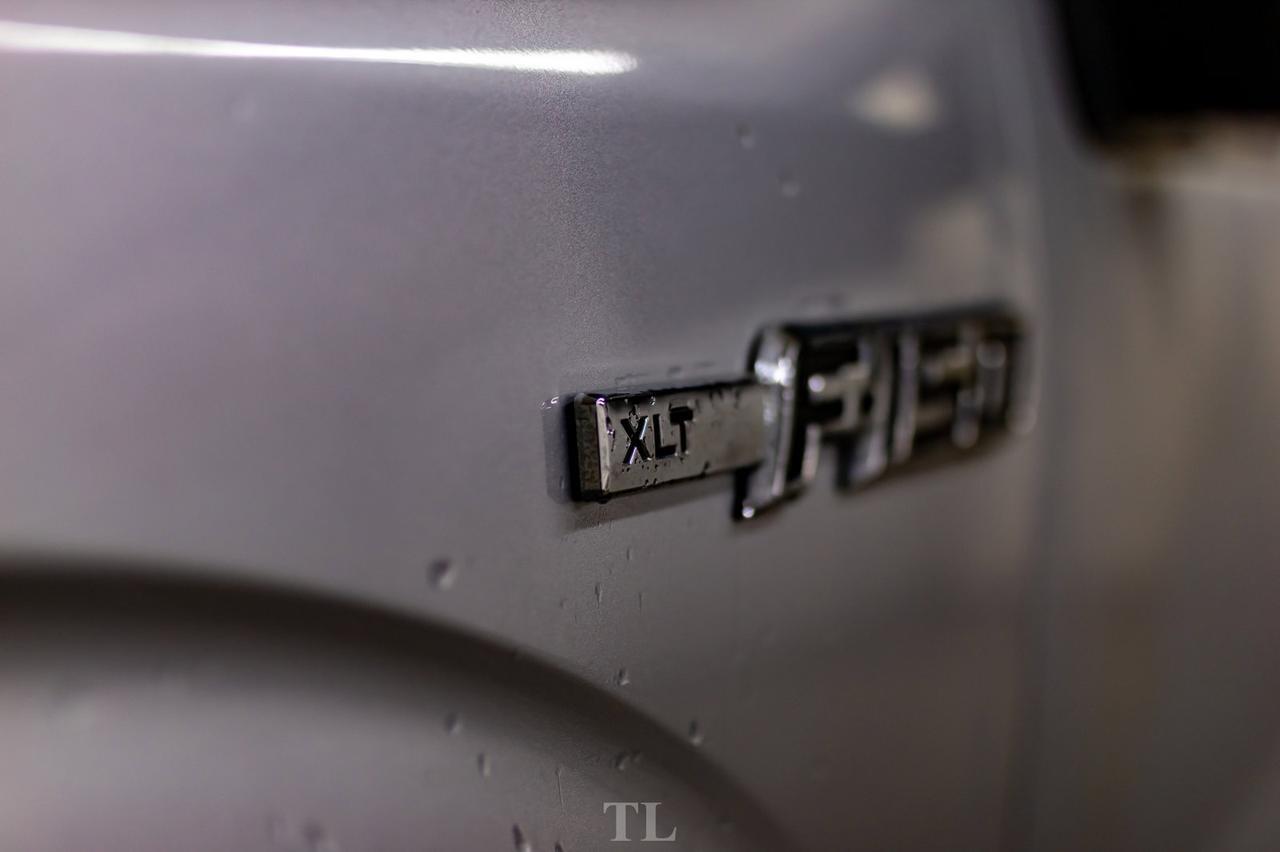 2012 Ford F-150 4x4 Super Cab XLT Longbox BCam Red Deer AB