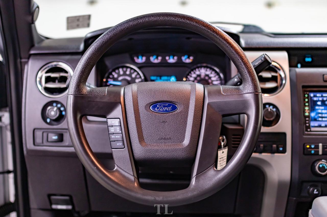 2012 Ford F-150 4x4 Super Cab XLT Longbox BCam Red Deer AB