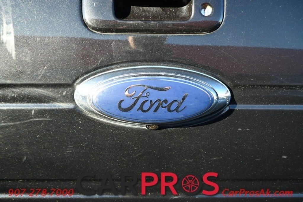 2012 Ford F-150 Harley-Davidson Crew Cab - 6.2L V8 - 4X4 - Heated/Cooled Leather Seats - Remote Start - Moonroof - Sony Sound System - Navigation - Back Up Camera - Tow Package Anchorage AK