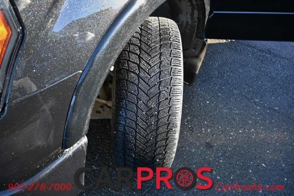 2012 Ford F-150 Harley-Davidson Crew Cab - 6.2L V8 - 4X4 - Heated/Cooled Leather Seats - Remote Start - Moonroof - Sony Sound System - Navigation - Back Up Camera - Tow Package Anchorage AK