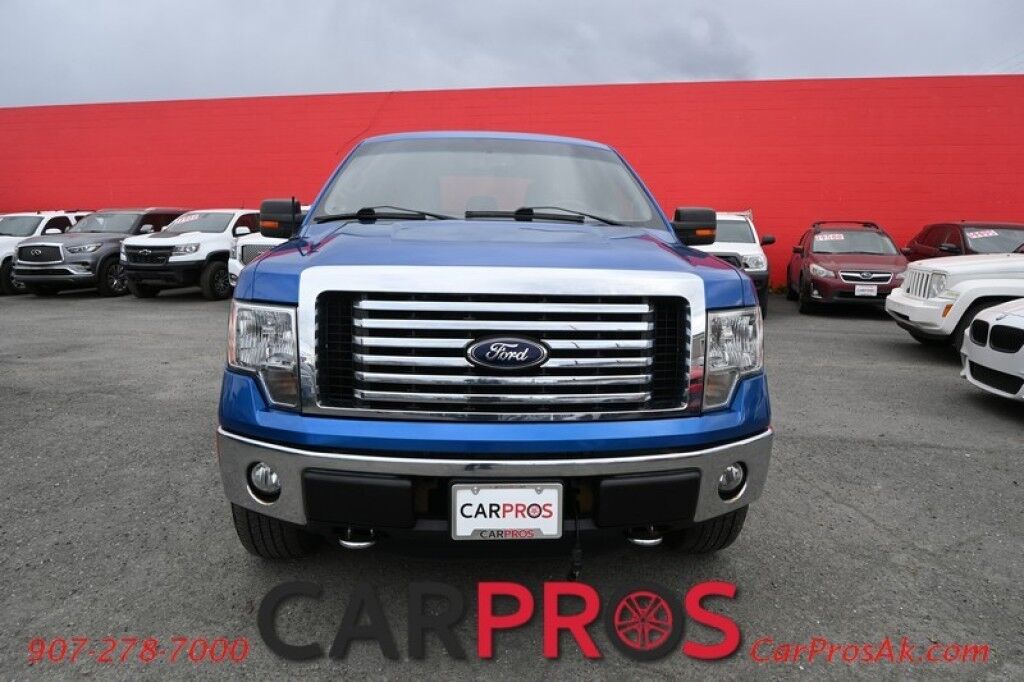 2012 Ford F-150 XLT - 4X4 - Crew Cab - 5.0L V8 - Convenience Pkg - Chrome Pkg - Power Driver's Seat -Power Locks, Windows & Mirrors - Electronic Axle Lock - Bluetooth - Cruise Control - Fog Lights - Fixed Running Boards - Bedliner - Tow Pkg