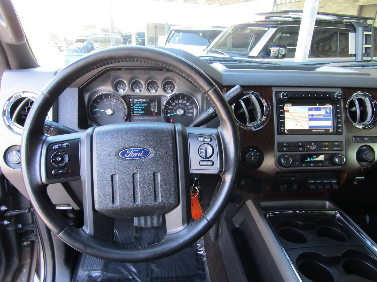2012 Ford F-250 4WD Crew Cab 156 Lariat Grand Prairie TX