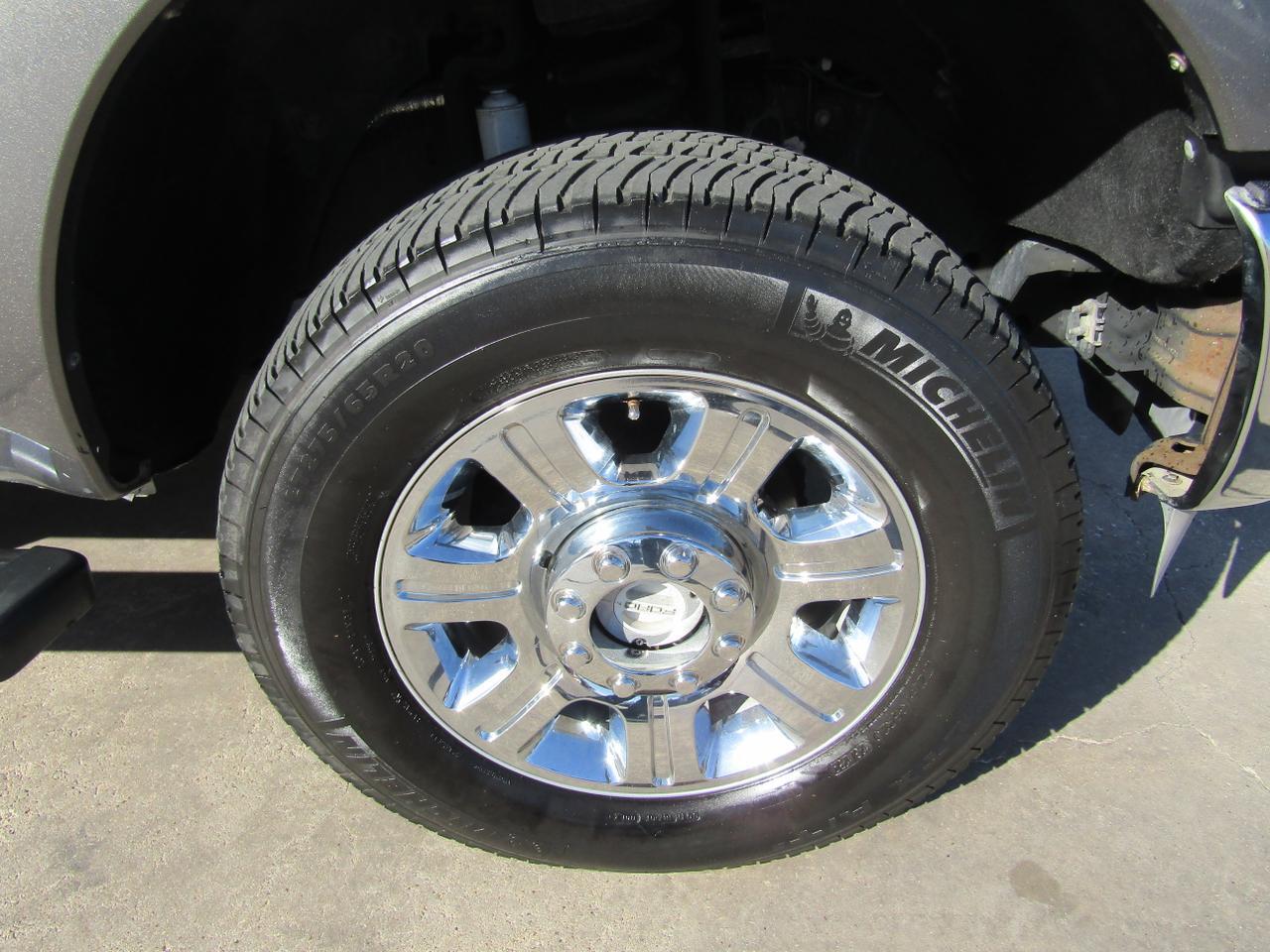 2012 Ford F-250 4WD Crew Cab 156 Lariat Grand Prairie TX