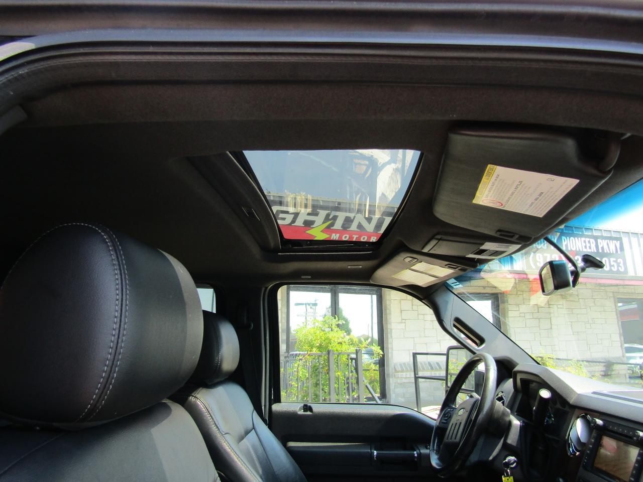 2012 Ford F-250 4WD Crew Cab 156 Lariat Grand Prairie TX