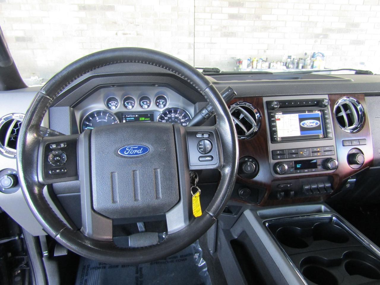 2012 Ford F-250 4WD Crew Cab 156 Lariat Grand Prairie TX