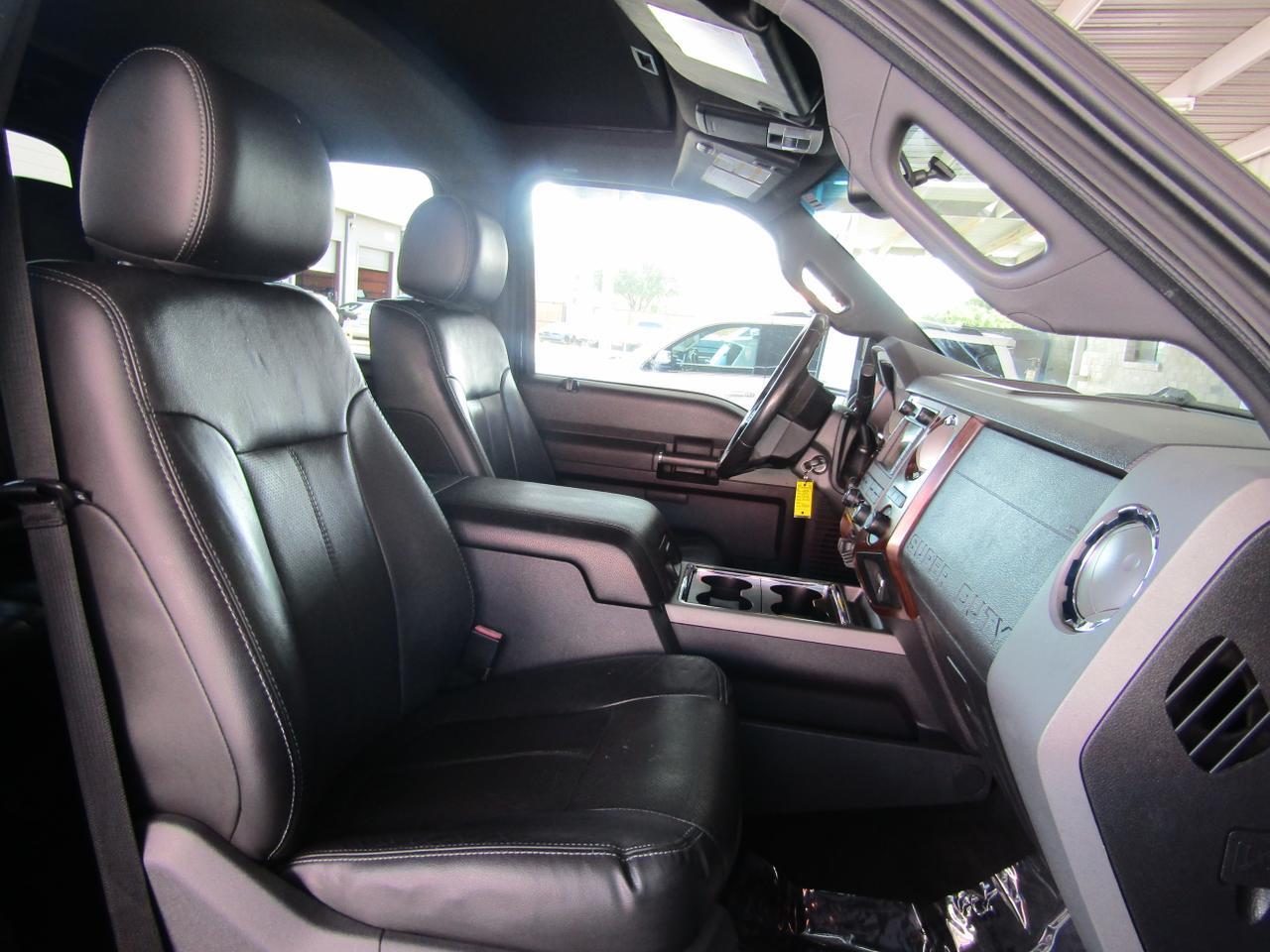 2012 Ford F-250 4WD Crew Cab 156 Lariat Grand Prairie TX