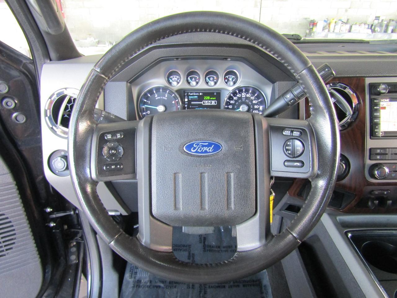 2012 Ford F-250 4WD Crew Cab 156 Lariat Grand Prairie TX