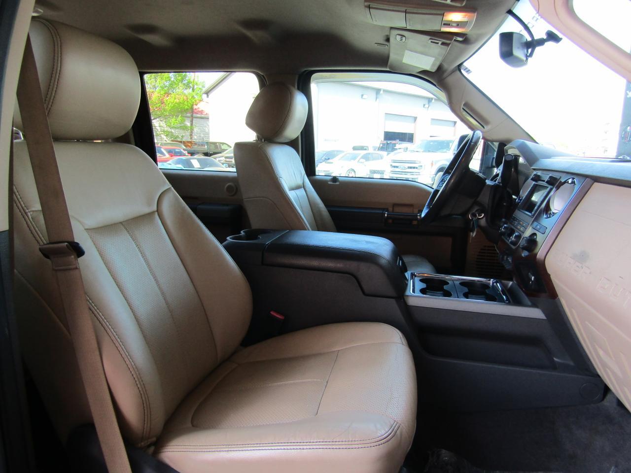 2012 Ford F-250 4WD Crew Cab 156 Lariat Grand Prairie TX