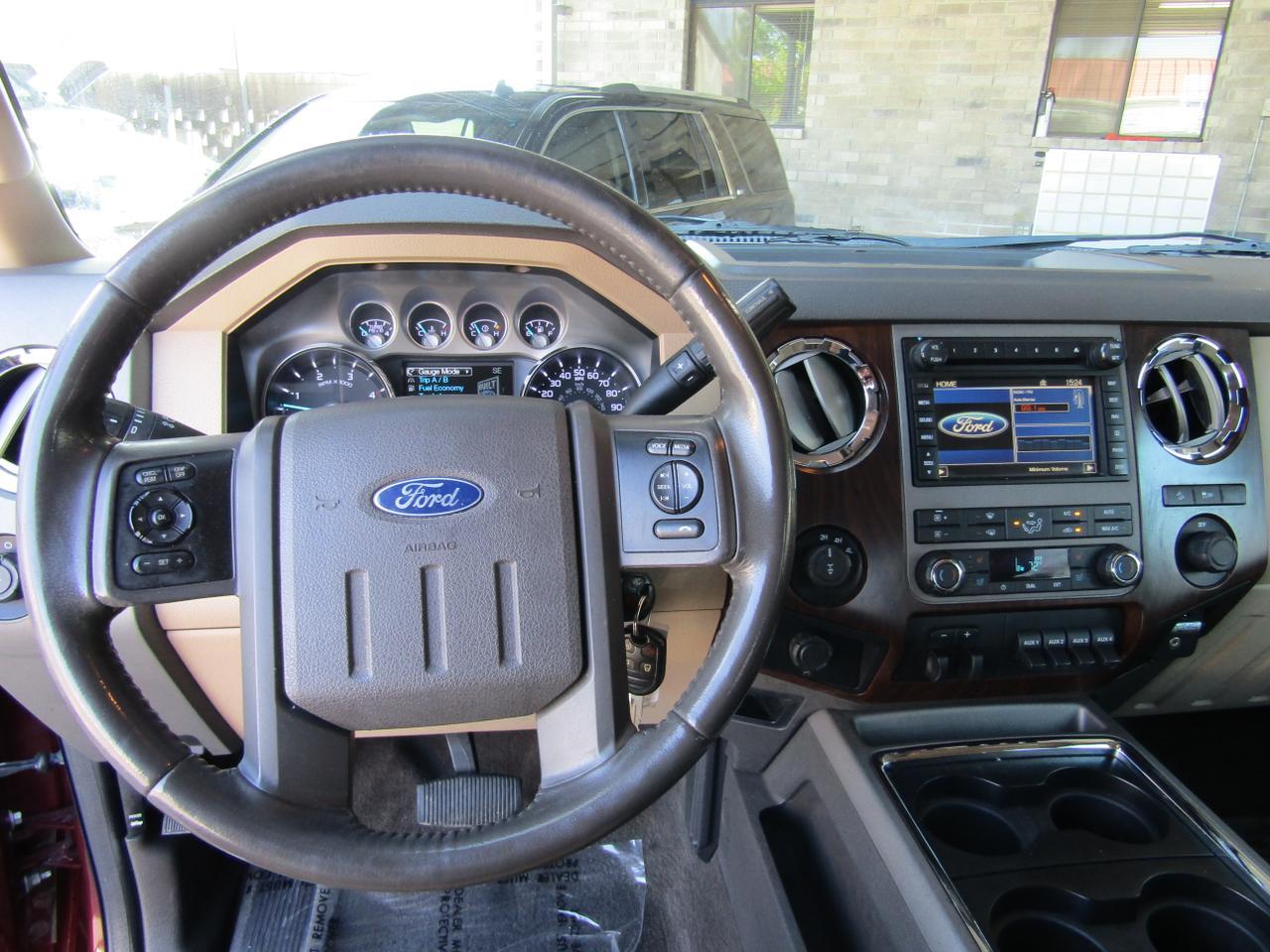 2012 Ford F-250 4WD Crew Cab 156 Lariat Grand Prairie TX
