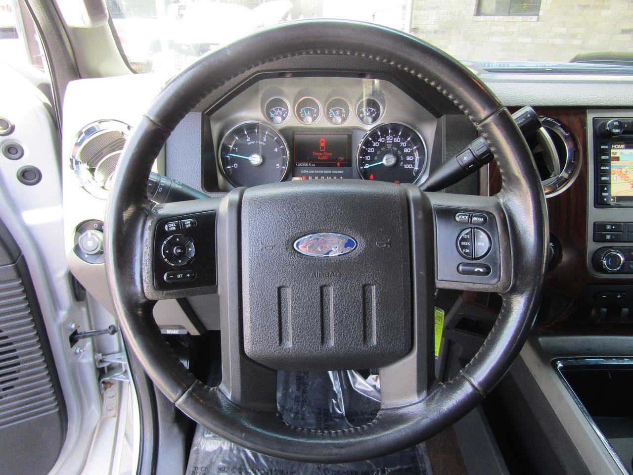 2012 Ford F-250 4WD Crew Cab 156\ Lariat" Grand Prairie TX