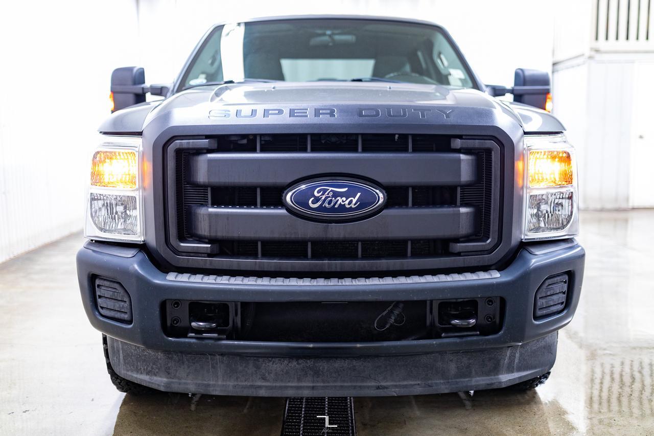 2012 Ford F-250 4x4 Crew Cab XL Longbox Red Deer AB