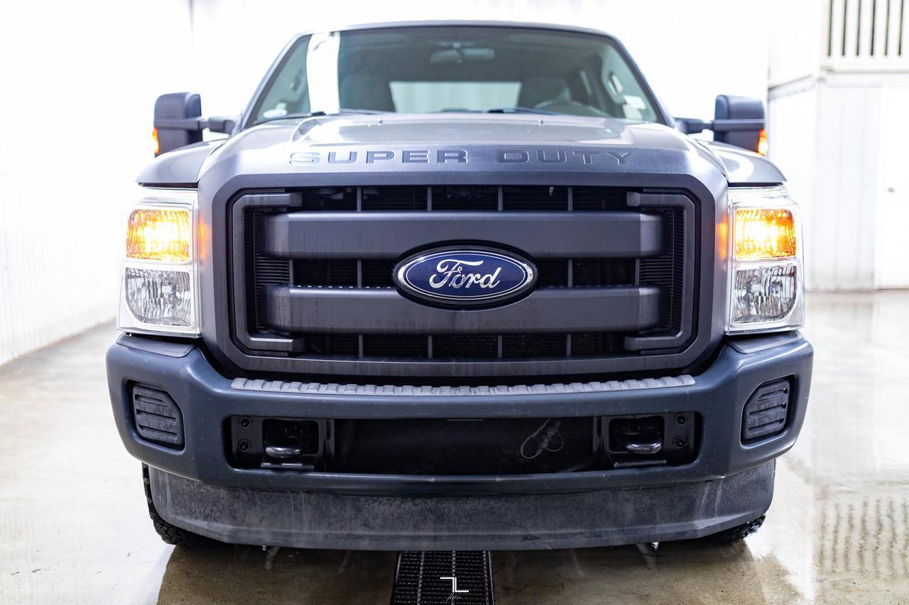 2012 Ford F-250 4x4 Crew Cab XL Longbox Red Deer AB