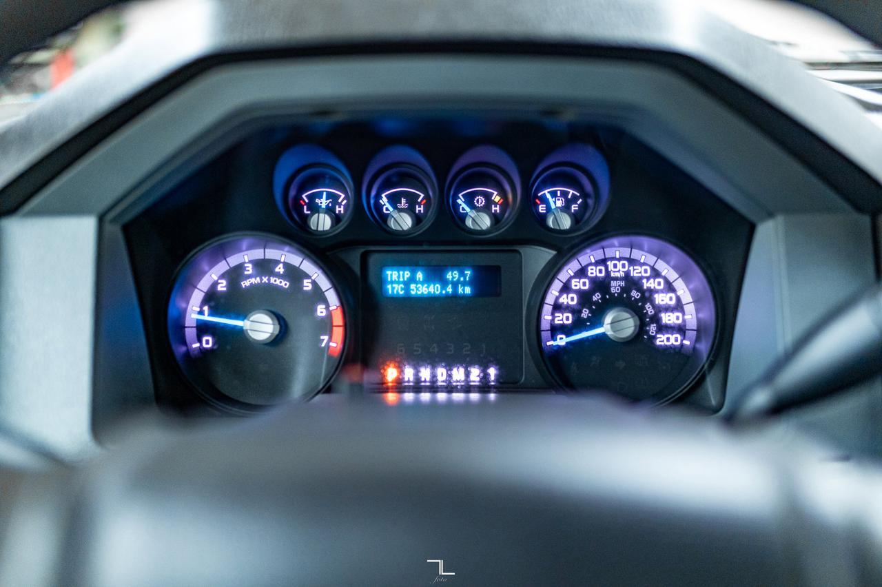 2012 Ford F-250 4x4 Crew Cab XL Longbox Red Deer AB